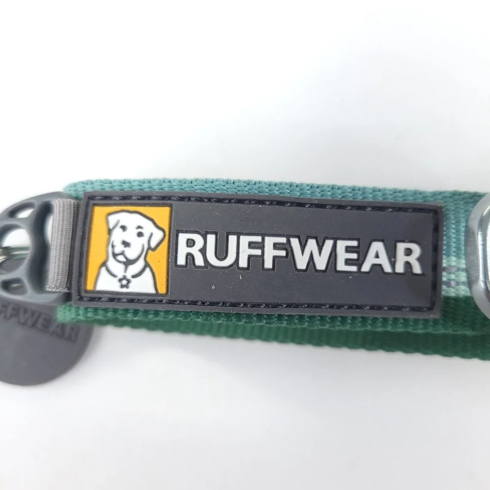NWoT Ruffwear Chain Reaction Dog Collar Teal and Green 11-14 Inch